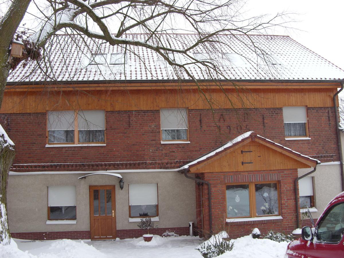 Gasthof Bergquelle Wandlitz Exterior photo
